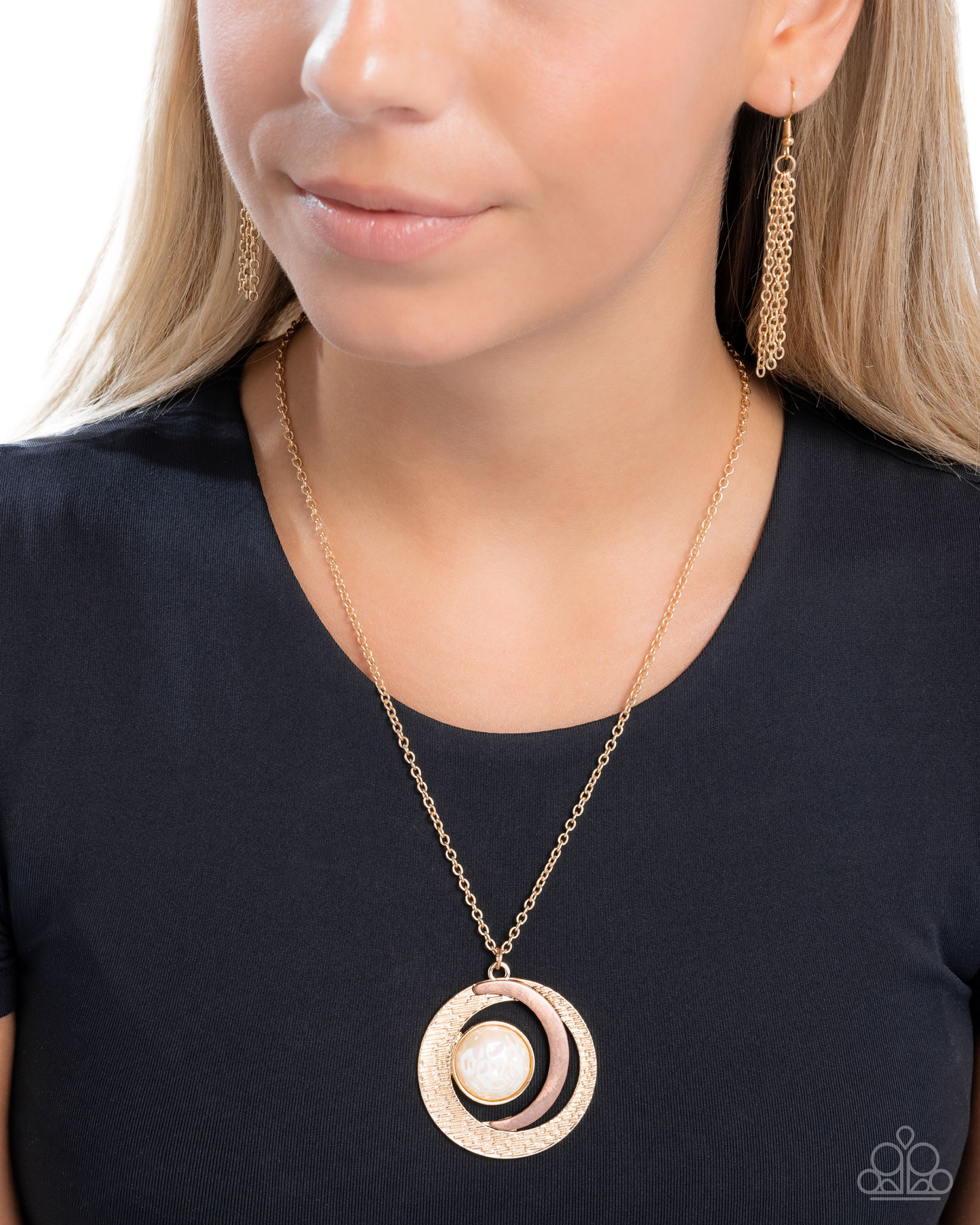 Lunar Month - Gold