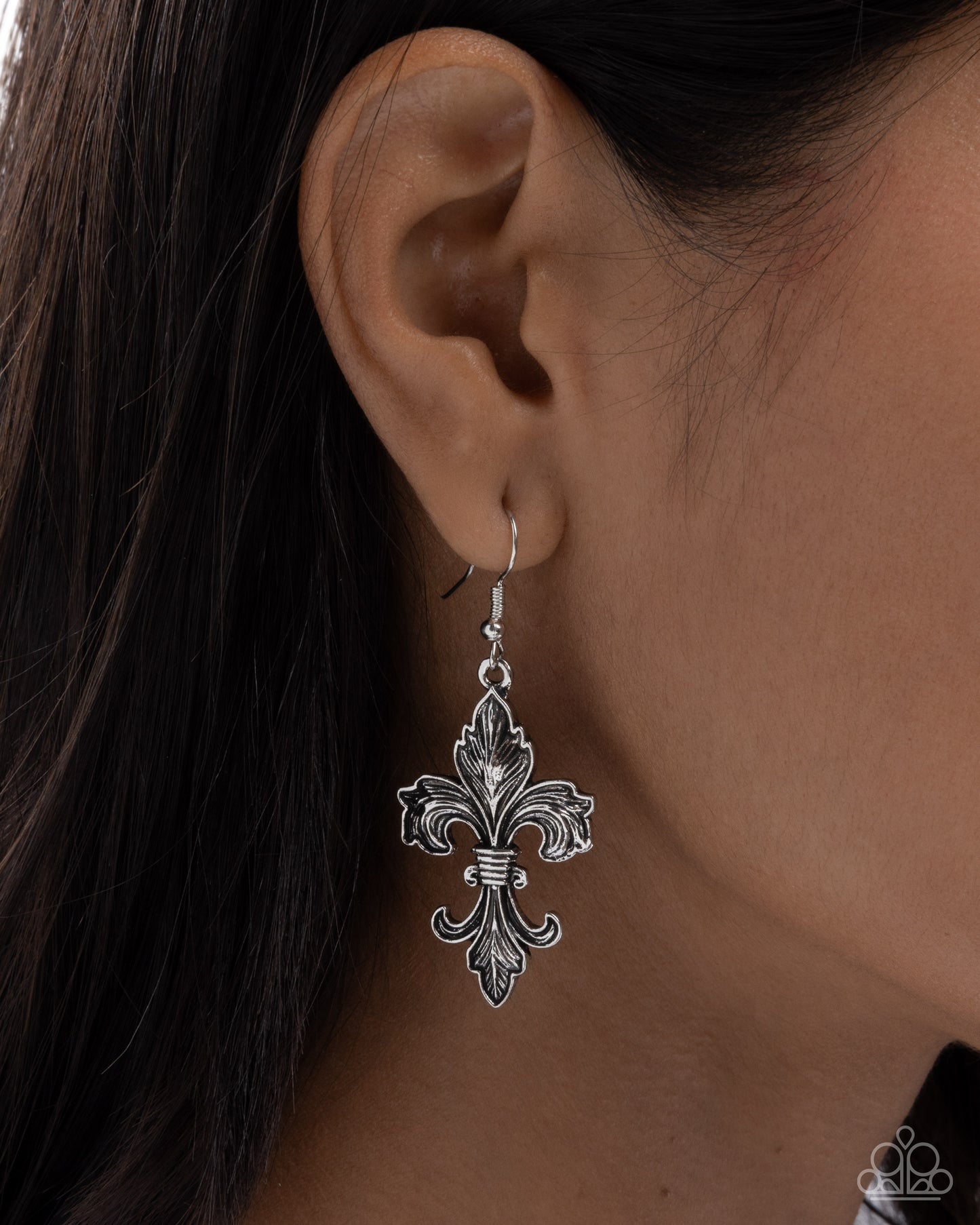 Fancy Fleur-De-Lis